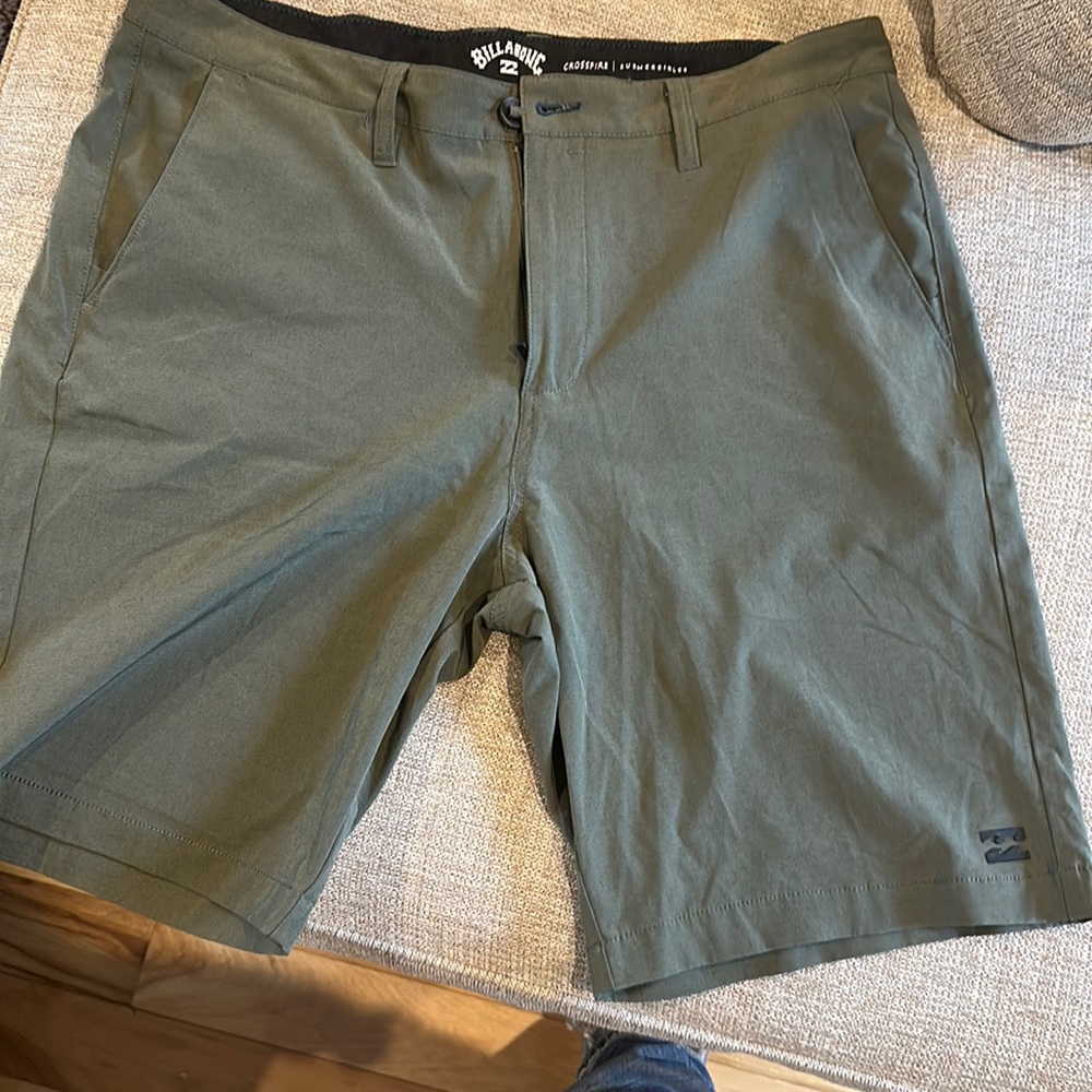 Men’s Billabong Hybrid Shorts